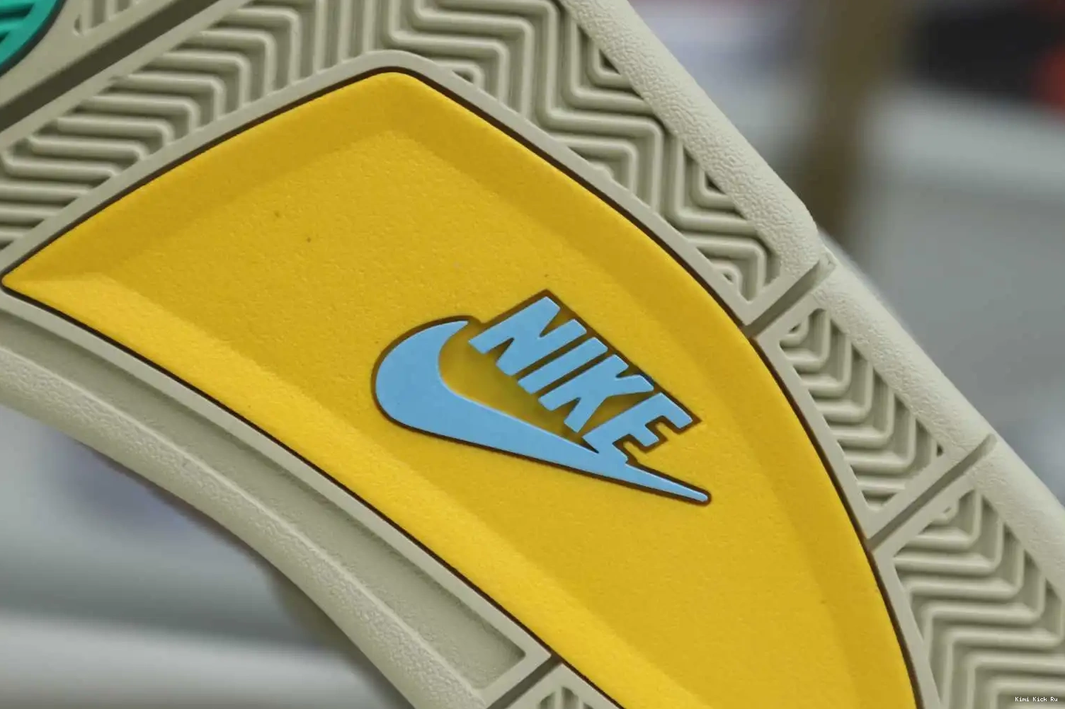 Kimikick UNION X RETRO AIR HAZE' JORDAN LA 'TAUPE 4 0505